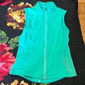 Lululemon top